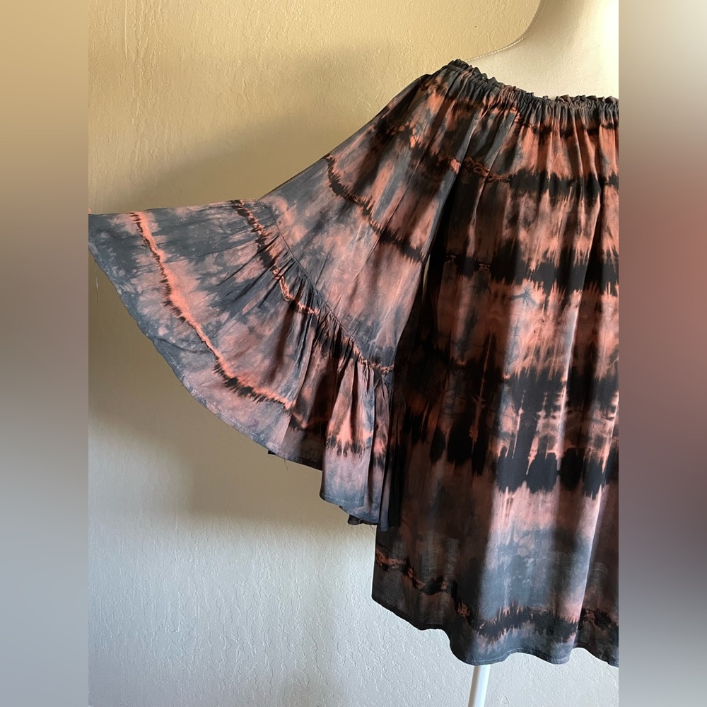 Flutter sleeves boho top - Picture 4 of 11